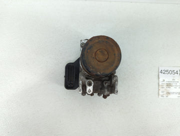 2009-2010 Toyota Sienna ABS Pump Control Module Replacement P/N:44540-08121 44540-08131 Fits Fits 2009 2010 OEM Used Auto Parts