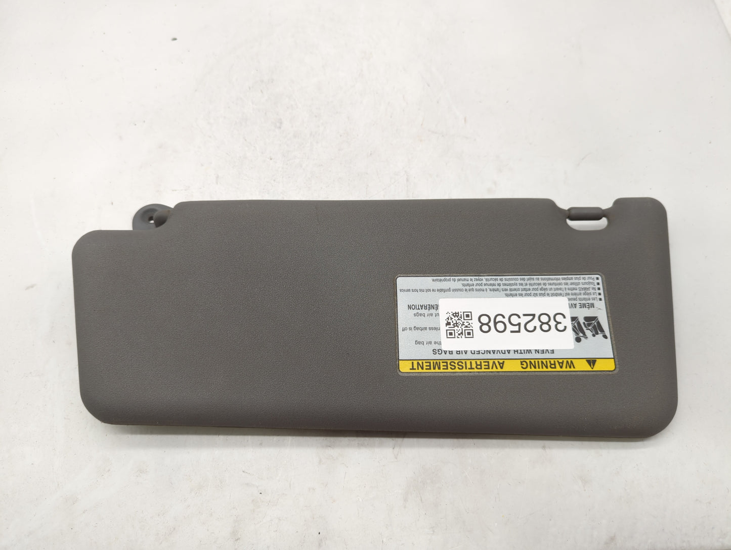 2009-2011 Toyota Tacoma Sun Visor Shade Replacement Passenger Right Mirror Fits Fits 2009 2010 2011 OEM Used Auto Parts - Oe