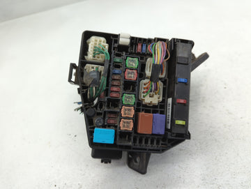 2006-2011 Toyota Yaris Fusebox Fuse Box Panel Relay Module Fits Fits 2006 2007 2008 2009 2010 2011 OEM Used Auto Parts