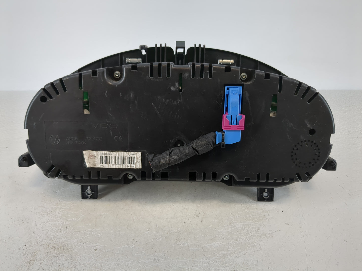 2009 Volkswagen Cc Instrument Cluster Speedometer Gauges Fits OEM Used Auto Parts - Oemusedautoparts1.com