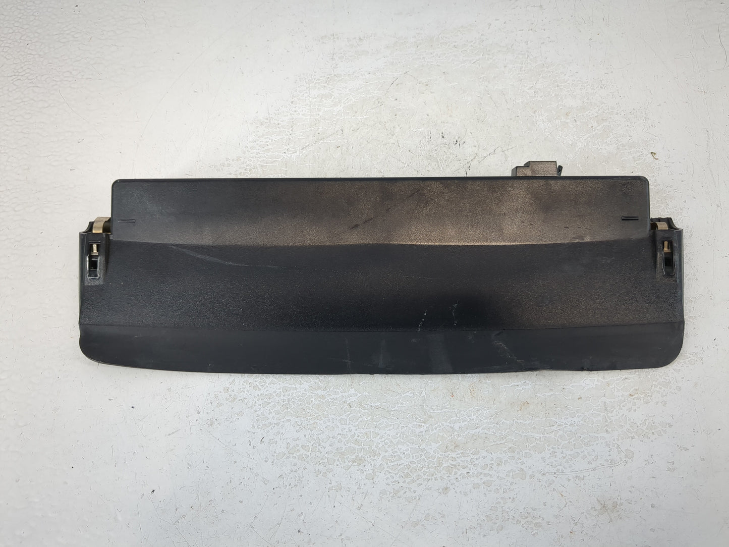 2009 Volkswagen Cc Third Brake Light Tail Light Fits OEM Used Auto Parts - Oemusedautoparts1.com