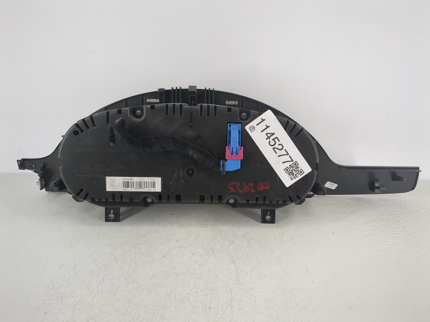 2009 Volkswagen Cc Instrument Cluster Speedometer Gauges P/N:3C8920 970F Fits OEM Used Auto Parts - Oemusedautoparts1.com