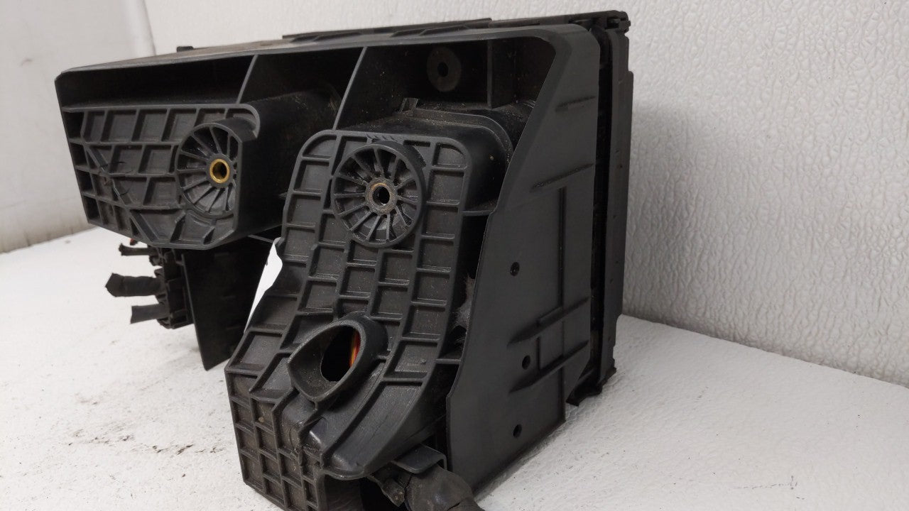2009-2012 Volkswagen Cc Fusebox Fuse Box Panel Relay Module P/N:3C0 937 125 6359-2777 Fits Fits 2009 2010 2011 2012 OEM Used