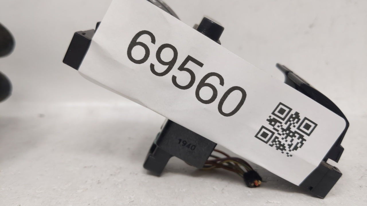 2009 Volkswagen Cc Master Power Window Switch Replacement Driver Side Left Fits OEM Used Auto Parts - Oemusedautoparts1.com