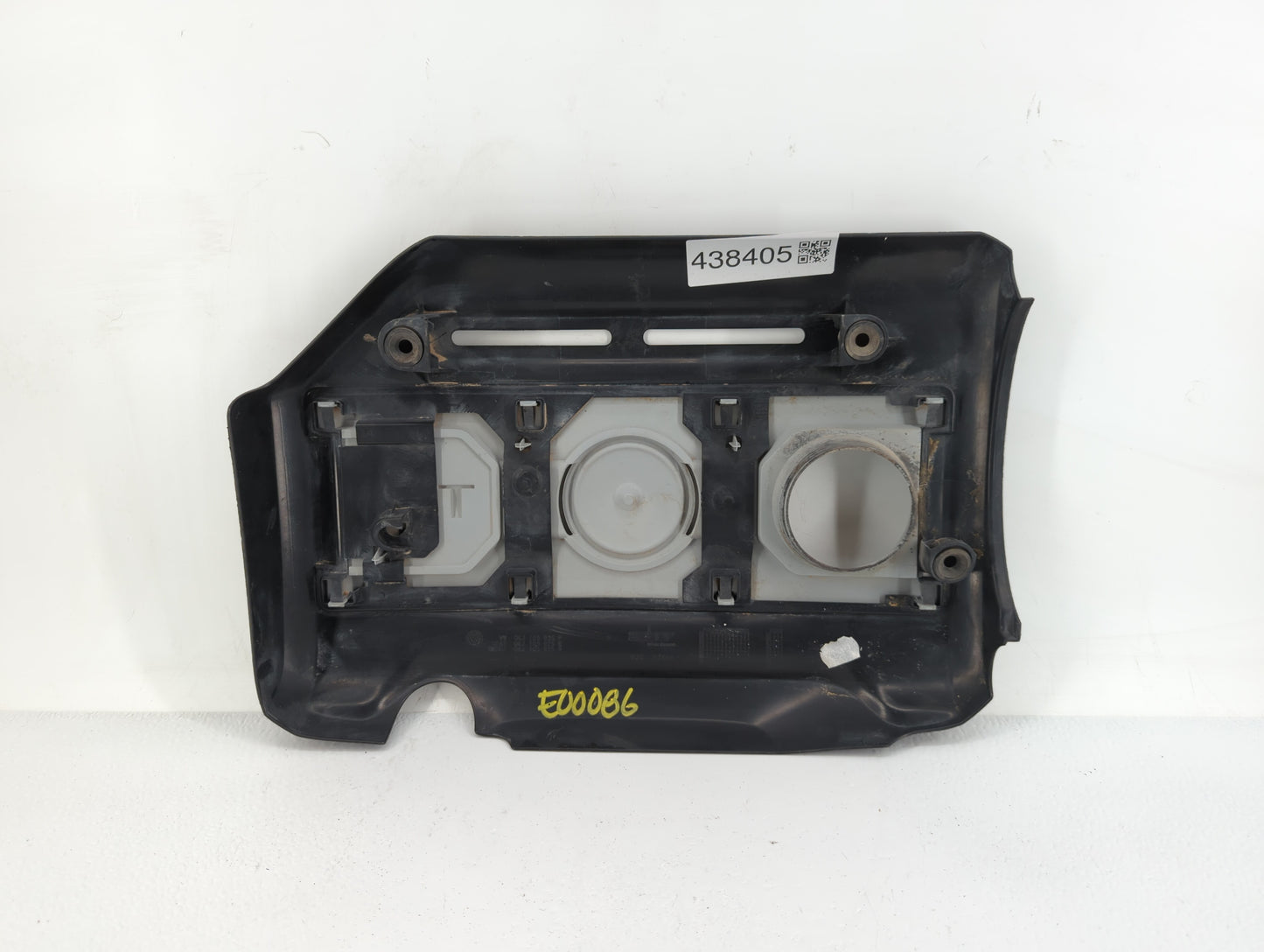 2009 Volkswagen Eos Engine Cover - Oemusedautoparts1.com