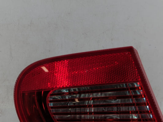 2007-2011 Volkswagen Eos Tail Light Assembly Driver Left OEM P/N:5M0945259 1Q0.945.257 Fits Fits 2007 2008 2009 2010 2011 OEM Used Auto Parts