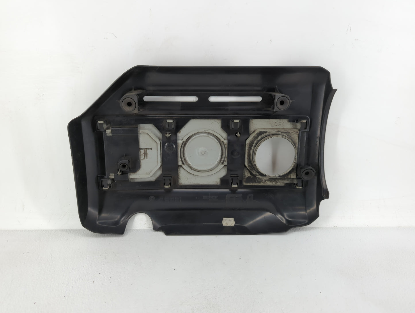 2009 Volkswagen Golf Engine Cover - Oemusedautoparts1.com