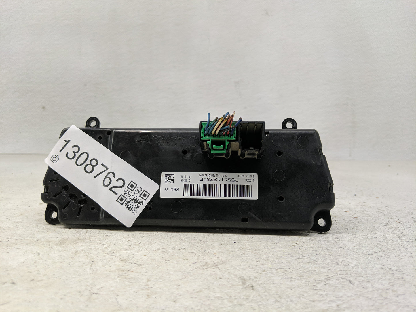 2009 Volkswagen Jetta Climate Control Module Temperature AC/Heater Replacement P/N:P55111278AF Fits OEM Used Auto Parts - Oe