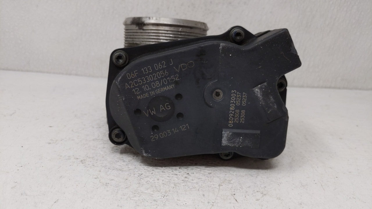 2006-2010 Volkswagen Passat Throttle Body P/N:E8-2103-0-09305-00485 06F 133 062 E Fits OEM Used Auto Parts - Oemusedautopart