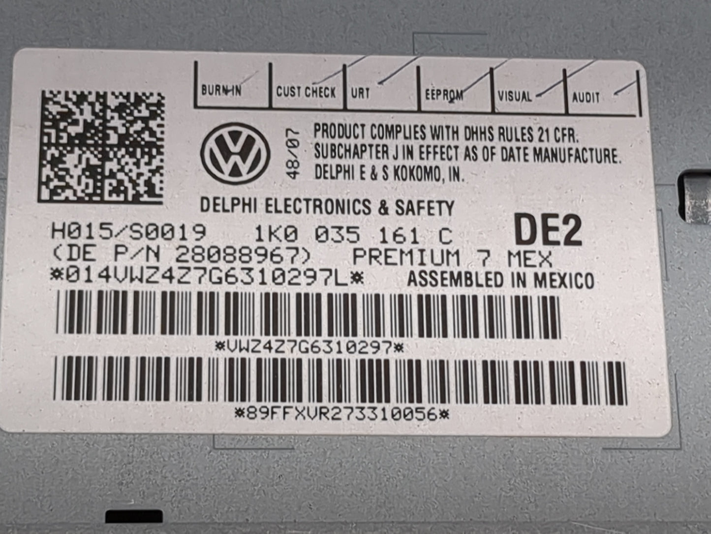 2009-2017 Volkswagen Tiguan Radio AM FM Cd Player Receiver Replacement P/N:1K0035161C 28088967 Fits OEM Used Auto Parts - Oe
