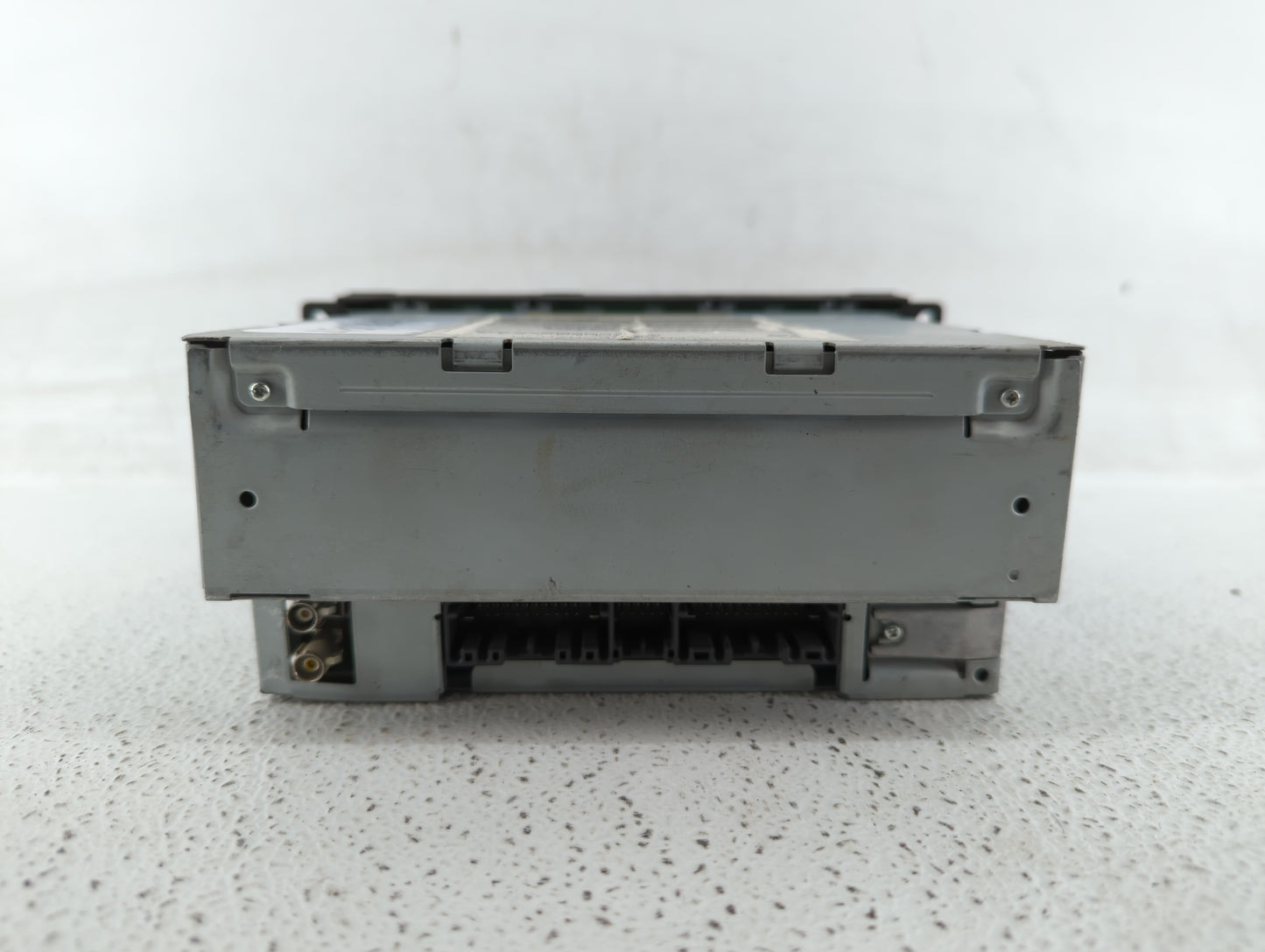 2009-2011 Volkswagen Routan Am Fm Cd Player Radio Receiver - Oemusedautoparts1.com