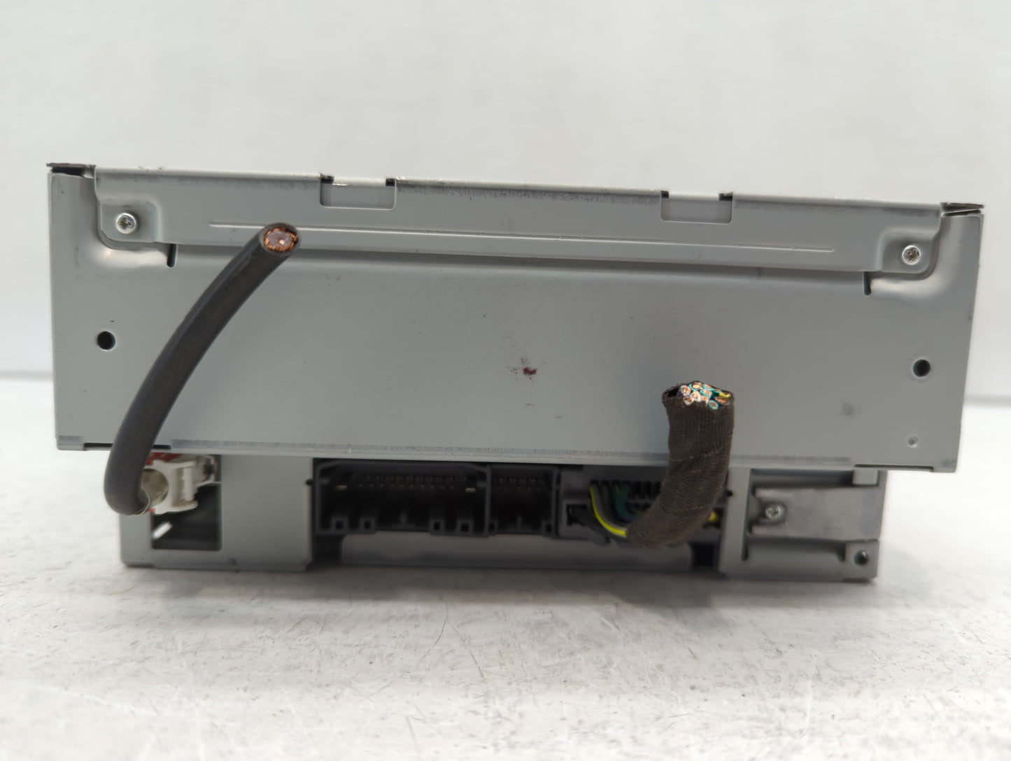 2009 Volkswagon Routan Radio AM FM Cd Player Receiver Replacement P/N:05064931AD 68050442AC Fits Fits 2010 2011 OEM Used Aut