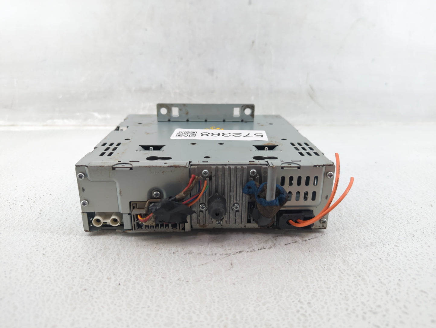 Volvo V40 Am Fm Cd Player Radio Receiver - Oemusedautoparts1.com