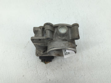 2005-2010 Volvo V50 Throttle Body P/N:11K18 0542 Fits Fits 2004 2005 2006 2007 2008 2009 2010 OEM Used Auto Parts