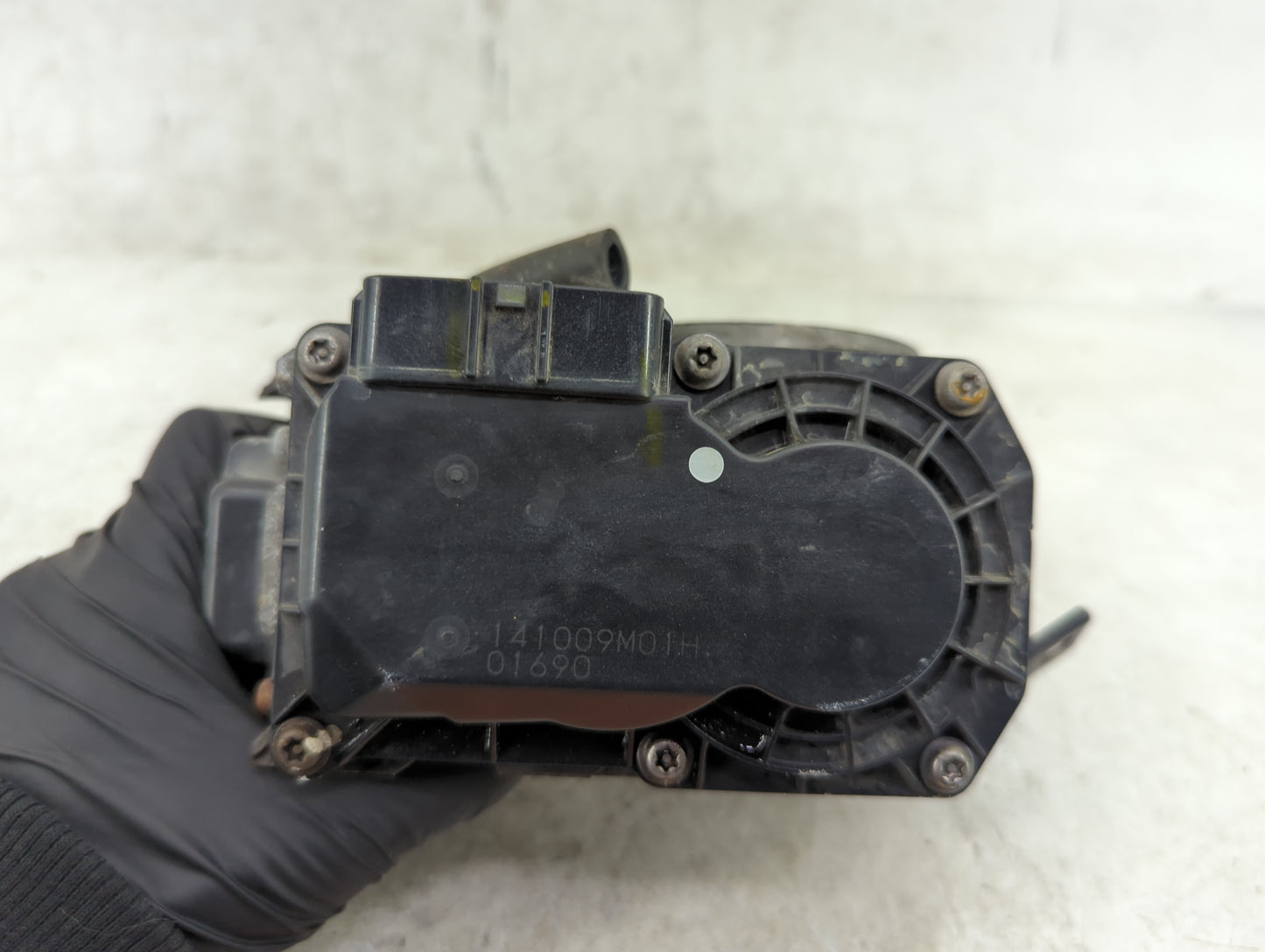 2010-2014 Acura Tsx Throttle Body Fits Fits 2010 2011 2012 2013 2014 OEM Used Auto Parts - Oemusedautoparts1.com