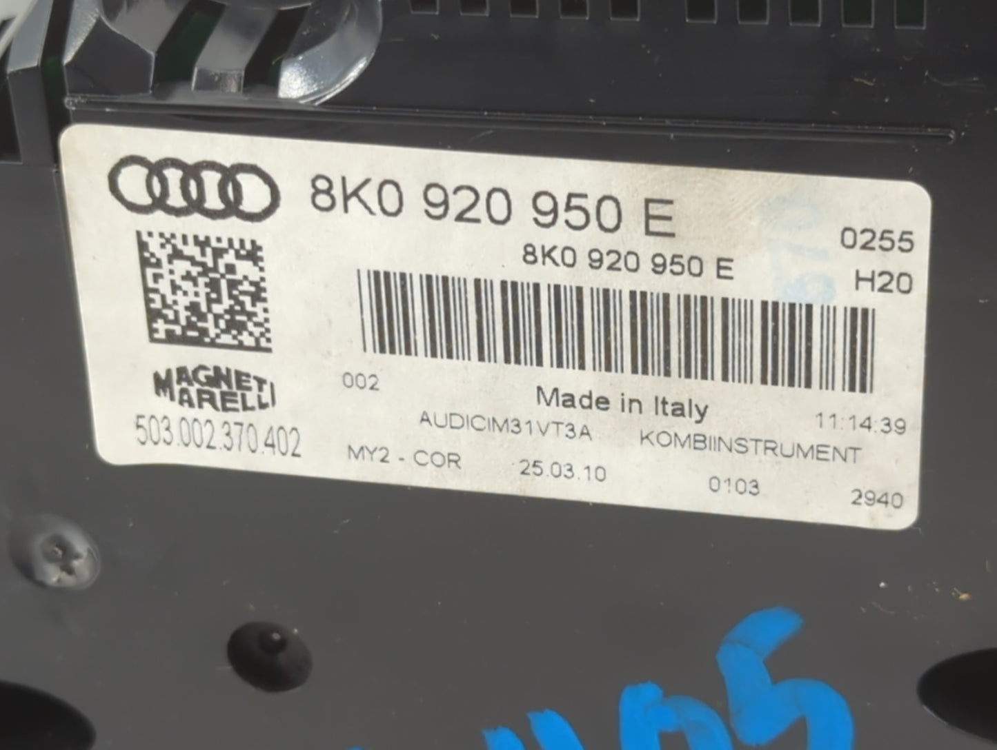 2010-2012 Audi A4 Instrument Cluster Speedometer Gauges P/N:8K0 920 950 E Fits Fits 2010 2011 2012 OEM Used Auto Parts - Oem