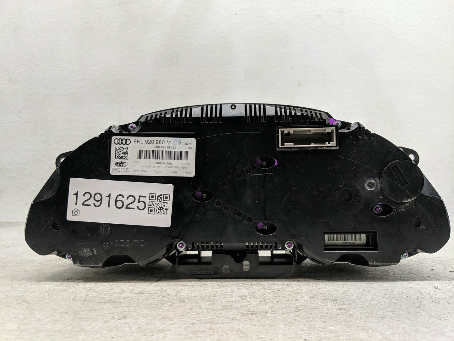 2010-2012 Audi A4 Instrument Cluster Speedometer Gauges P/N:8K0 920 980 M Fits Fits 2010 2011 2012 OEM Used Auto Parts - Oem