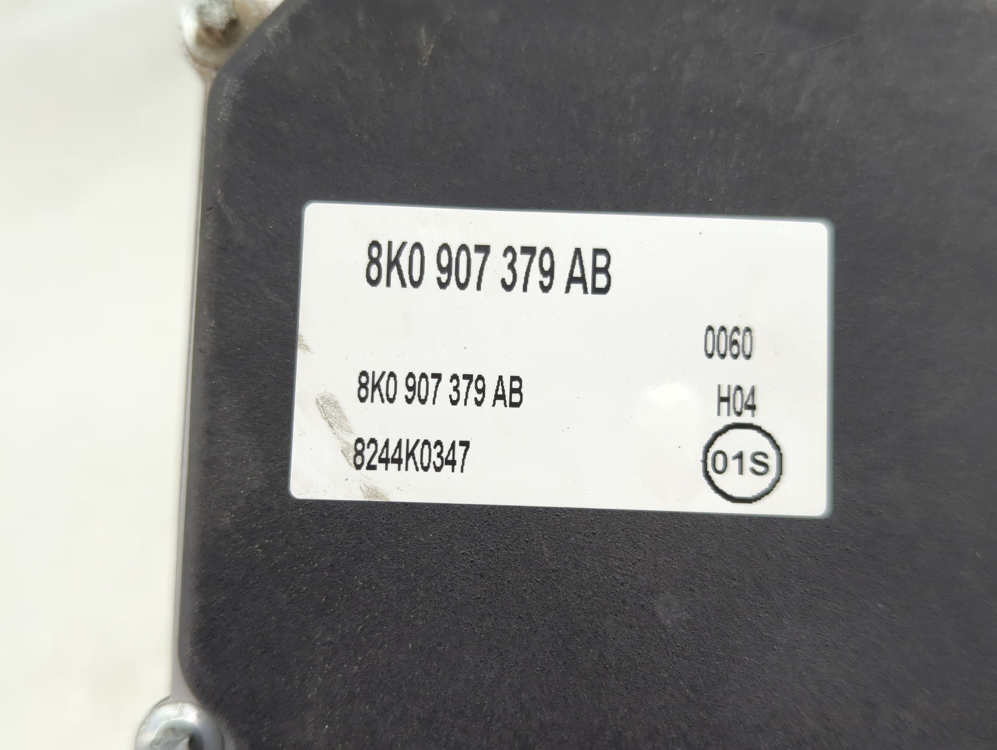 2009-2010 Audi A4 ABS Pump Control Module Replacement P/N:8K0 907 379 AB 8K0 907 379 BT Fits Fits 2009 2010 OEM Used Auto Pa