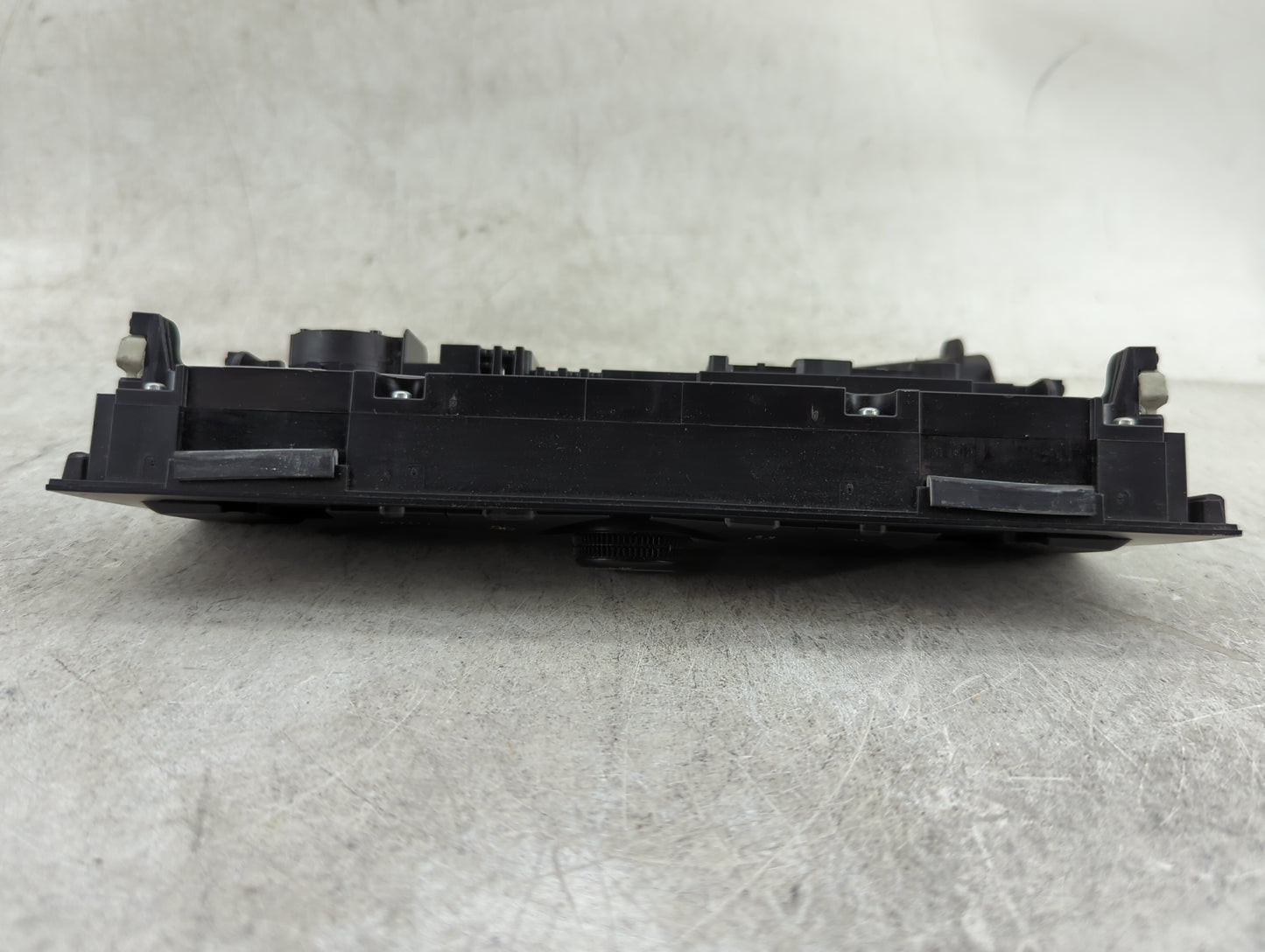 2009-2012 Audi A4 Climate Control Module Temperature AC/Heater Replacement P/N:8T1 820 043 AN Fits Fits 2008 2009 2010 2011