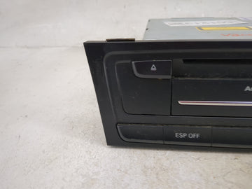 2009-2012 Audi A4 Radio AM FM Cd Player Receiver Replacement P/N:133-5770W1L1D4Z1 1859137 Fits Fits 2009 2010 2011 2012 OEM Used Auto Parts