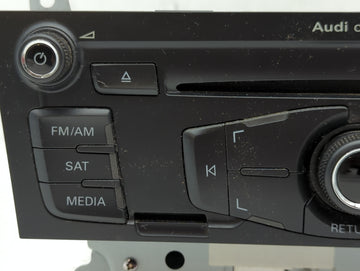 2010-2012 Audi A4 Am Fm Cd Player Radio Receiver