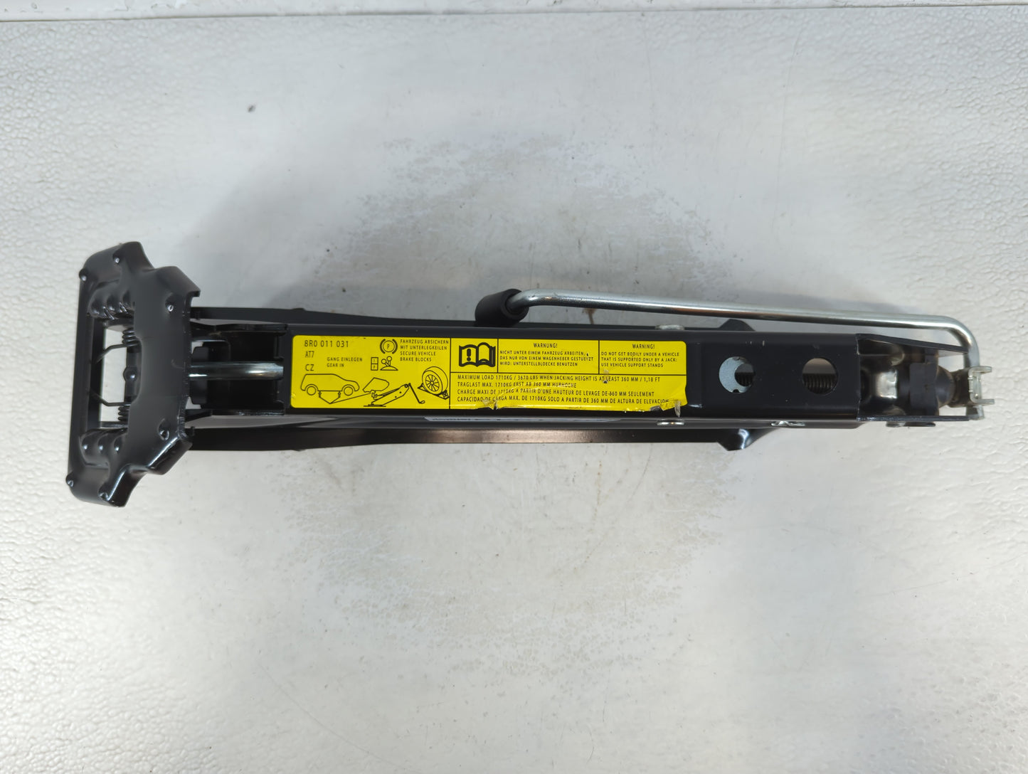 2010 Audi Q5 Spare Scissor Car Jack - Oemusedautoparts1.com