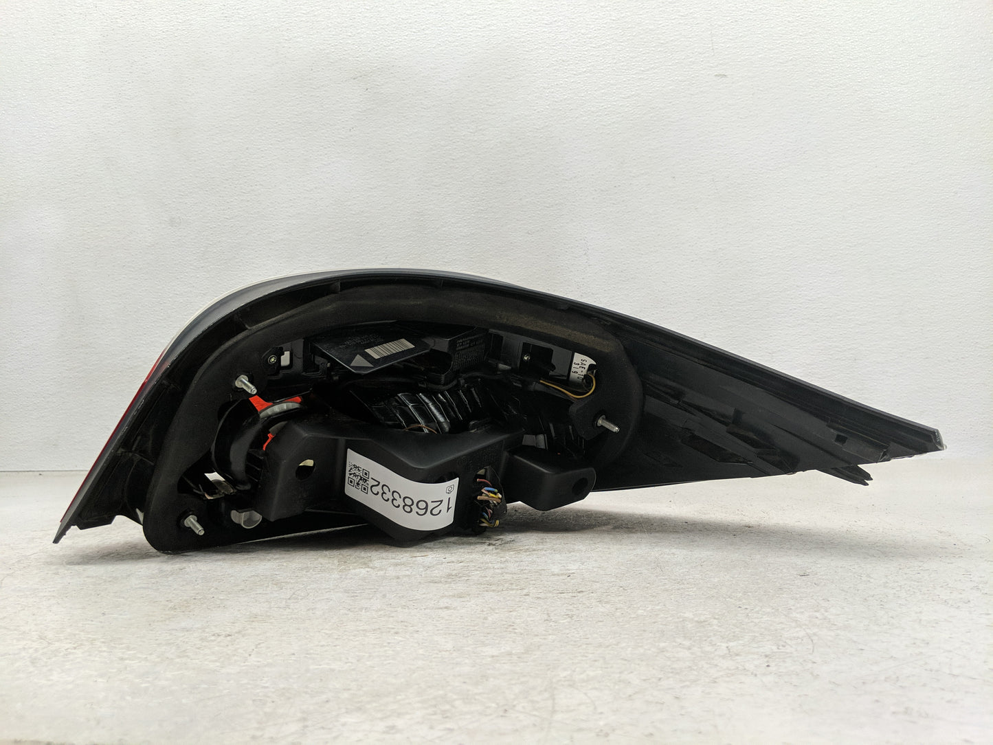 2008-2010 Bmw 528i Tail Light Assembly Driver Left OEM P/N:195 285-01 Fits Fits 2008 2009 2010 OEM Used Auto Parts - Oemused