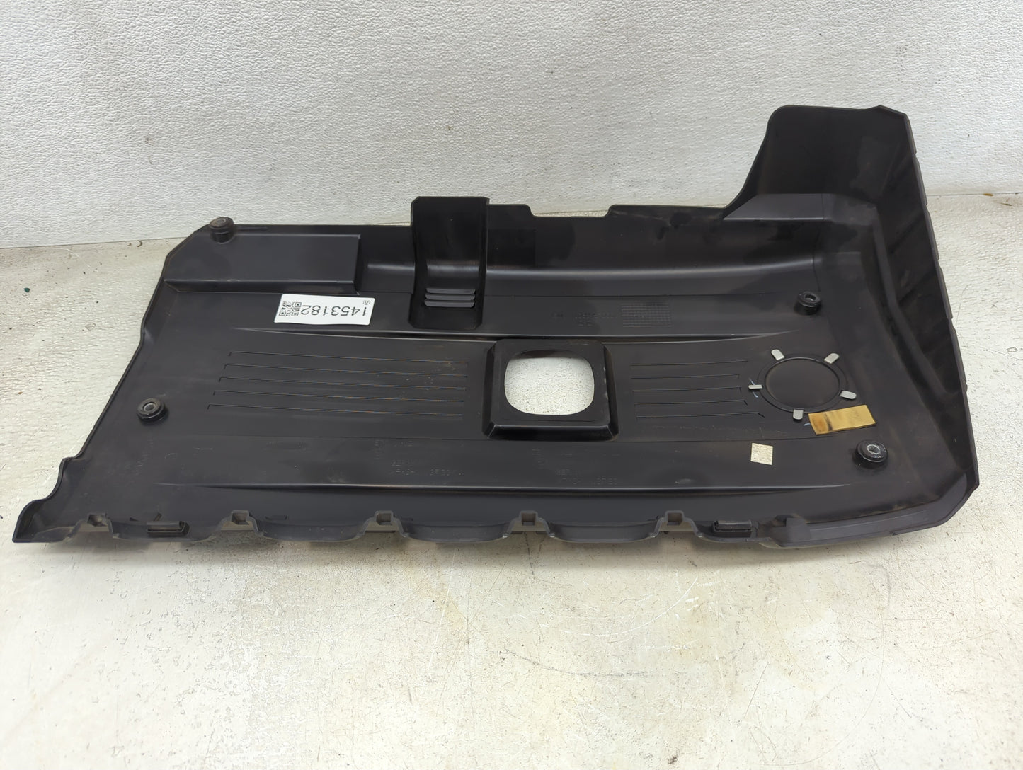 2010 Bmw 528i Engine Cover - Oemusedautoparts1.com
