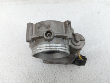2008-2011 Bmw 528i Throttle Body P/N:1354 7556118-04 1354 7556118-03 Fits Fits 2007 2008 2009 2010 2011 2012 2013 OEM Used Auto Parts