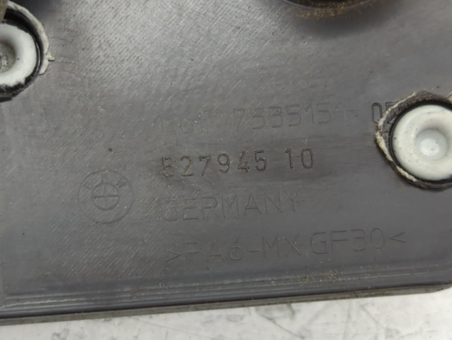 2010 Bmw 650i Engine Cover - Oemusedautoparts1.com