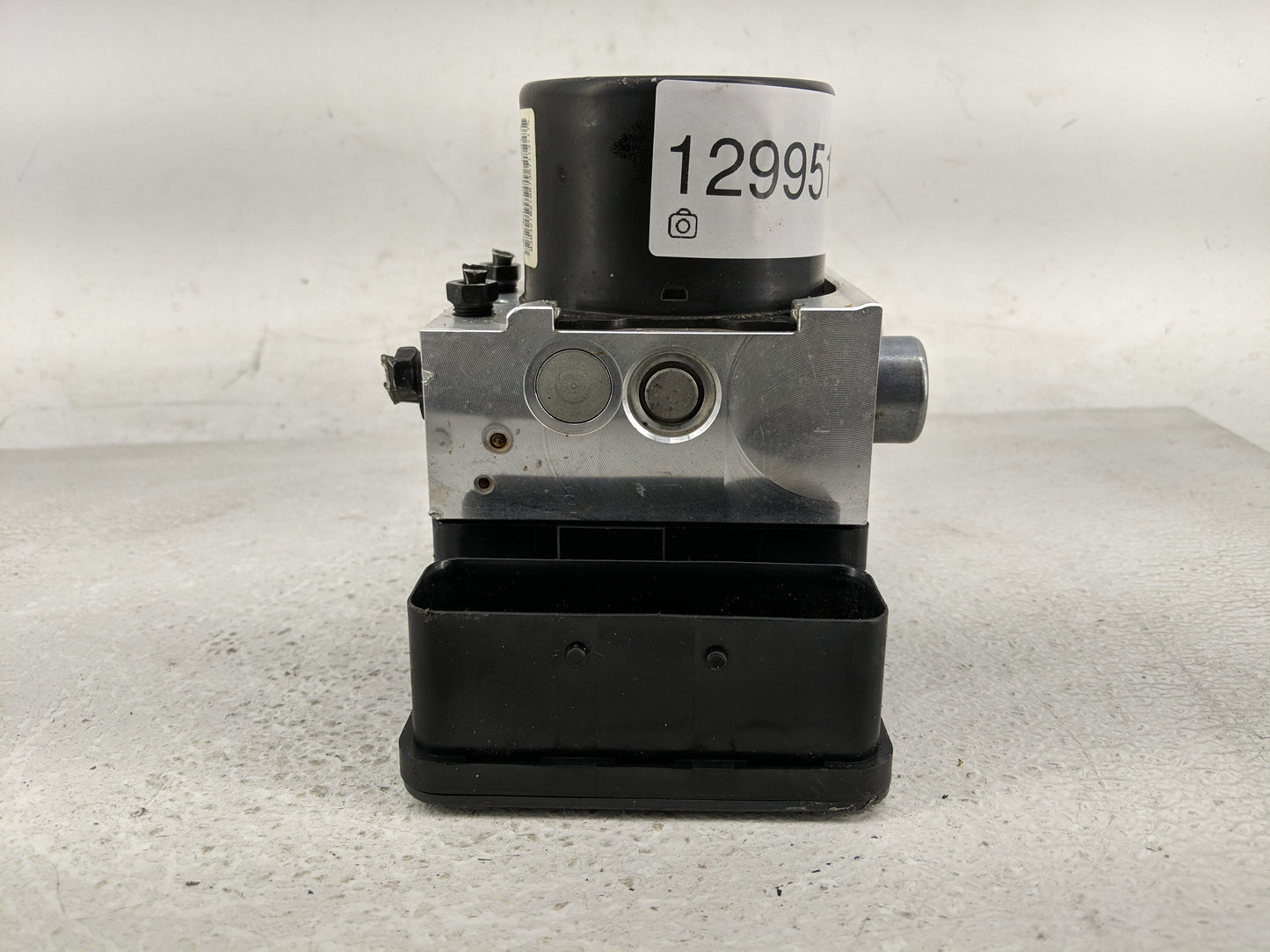 2010-2012 Bmw 750i ABS Pump Control Module Replacement P/N:58920-3M360 Fits Fits 2010 2011 2012 2013 OEM Used Auto Parts - O