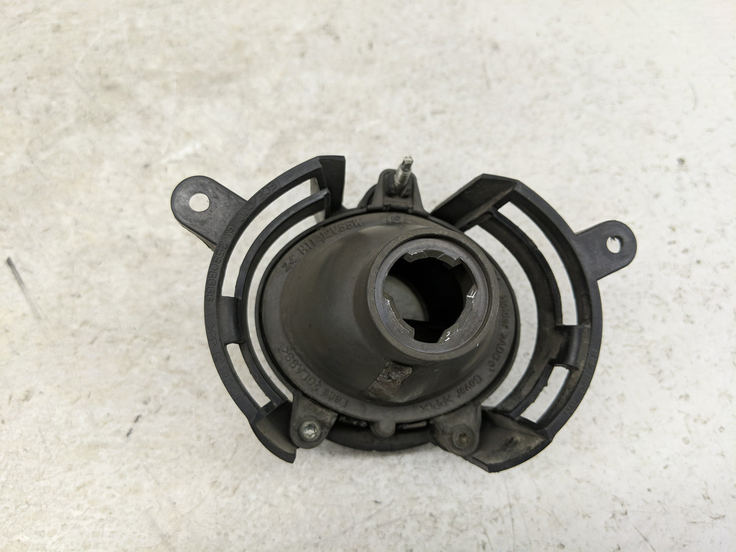 2010-2013 Buick Lacrosse Passenger Right Oem Fog Light Lamp - Oemusedautoparts1.com