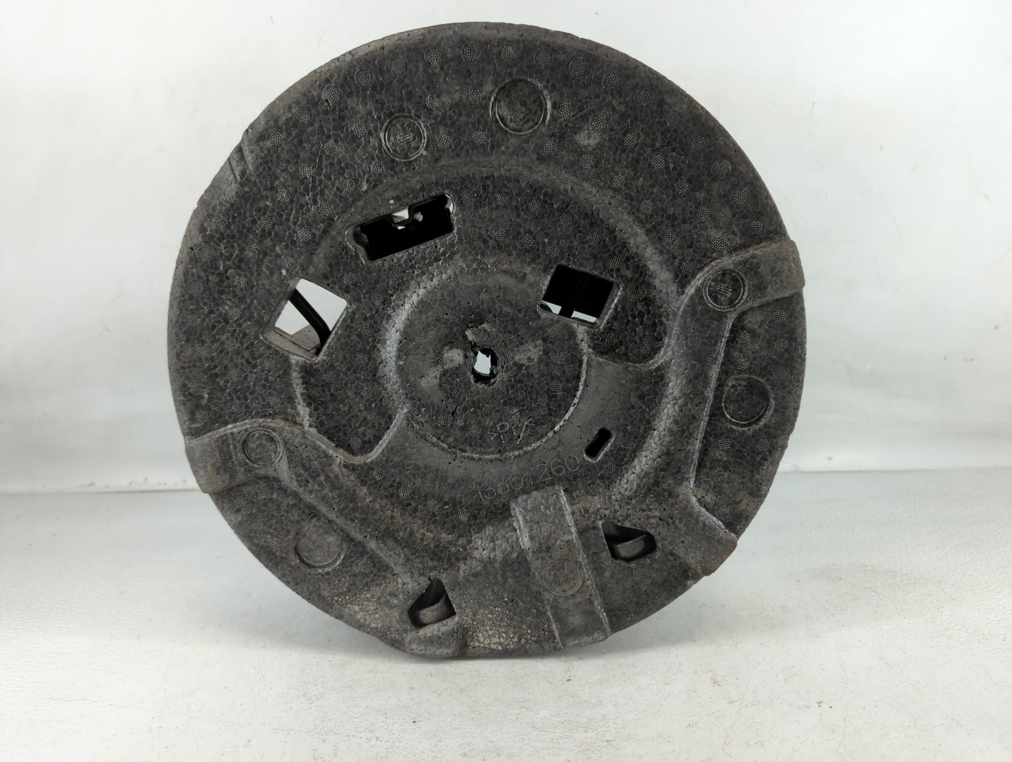 2010 Buick Lacrosse Spare Scissor Car Jack - Oemusedautoparts1.com