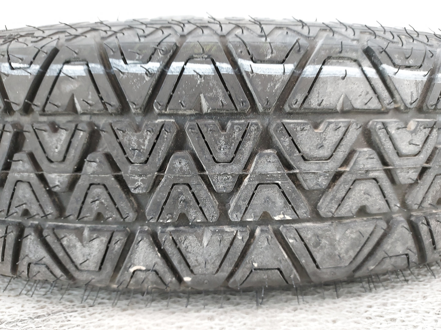 2006-2011 Cadillac Dts Spare Donut Tire Wheel Rim Oem 1420787 - Oemusedautoparts1.com