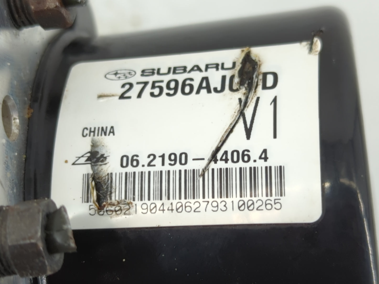 2010 Cadillac Srx ABS Pump Control Module Replacement P/N:27596AJ00D 20864834 Fits OEM Used Auto Parts - Oemusedautoparts1.c