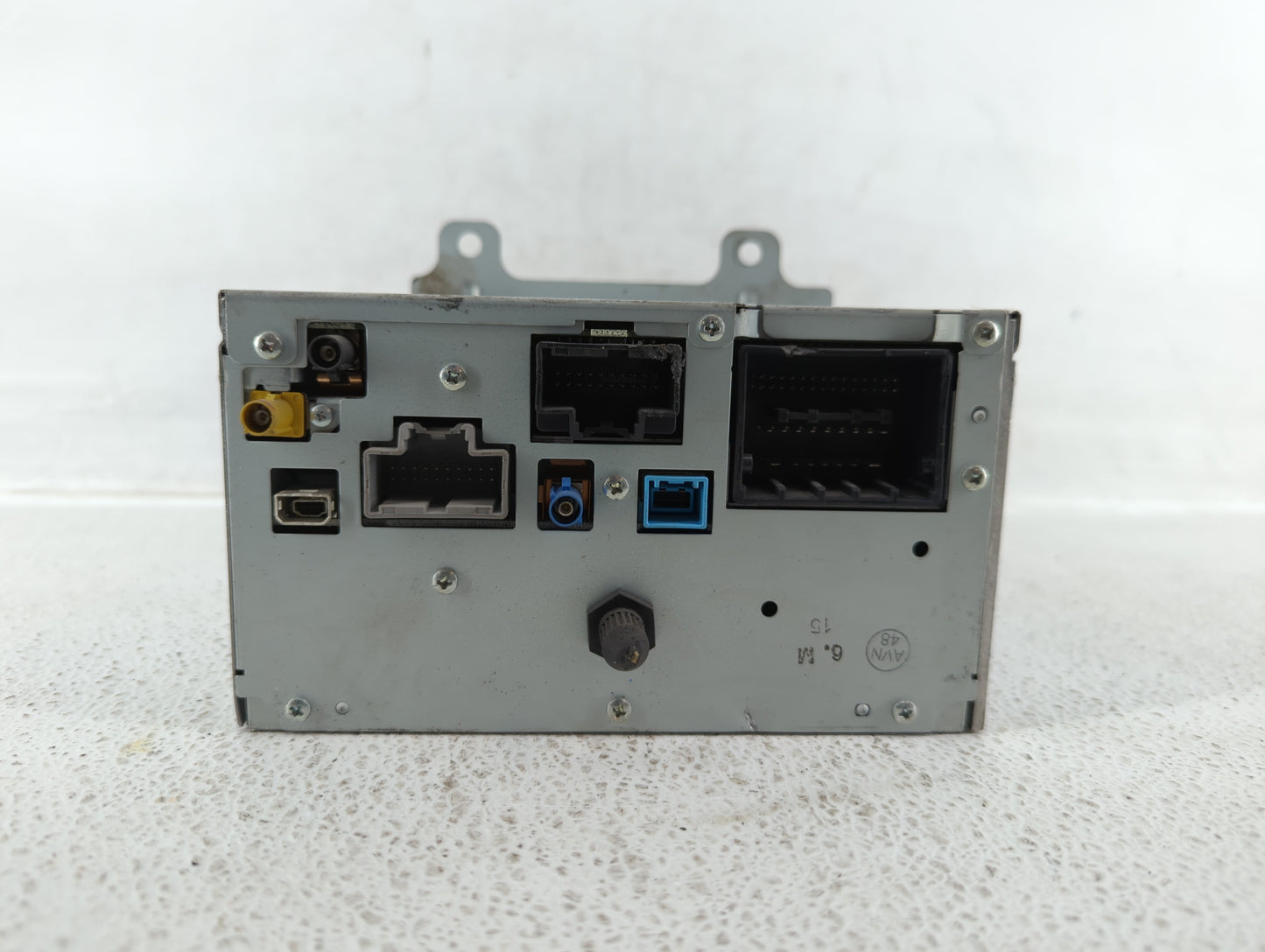 2010-2010 Cadillac Srx Am Fm Cd Player Radio Receiver - Oemusedautoparts1.com