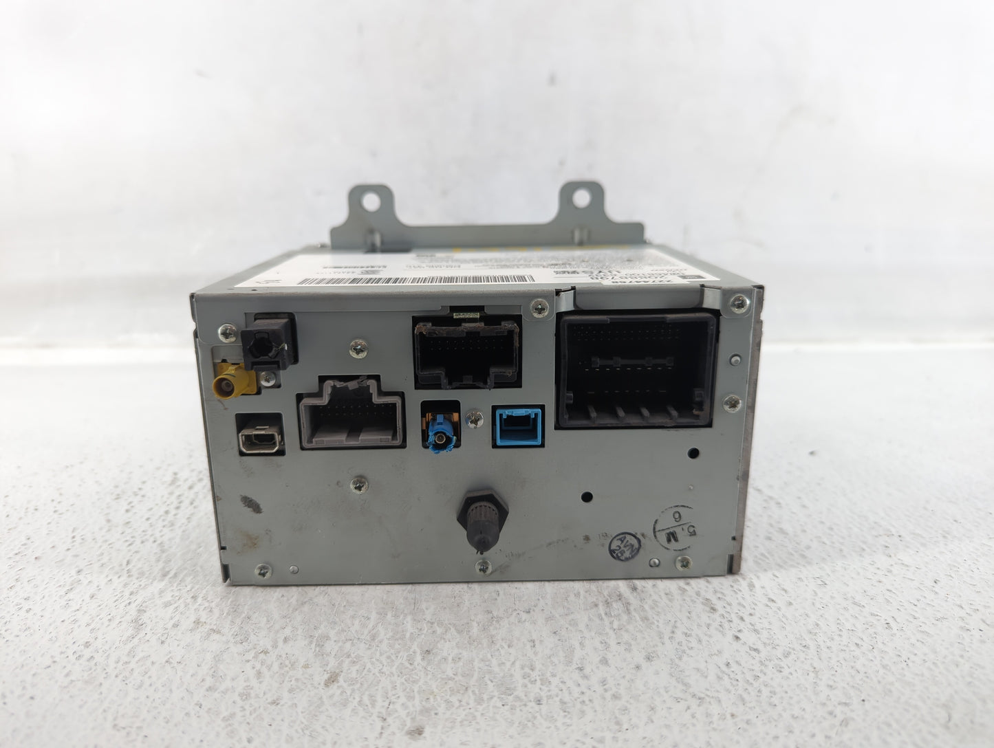 2010-2010 Cadillac Srx Am Fm Cd Player Radio Receiver - Oemusedautoparts1.com