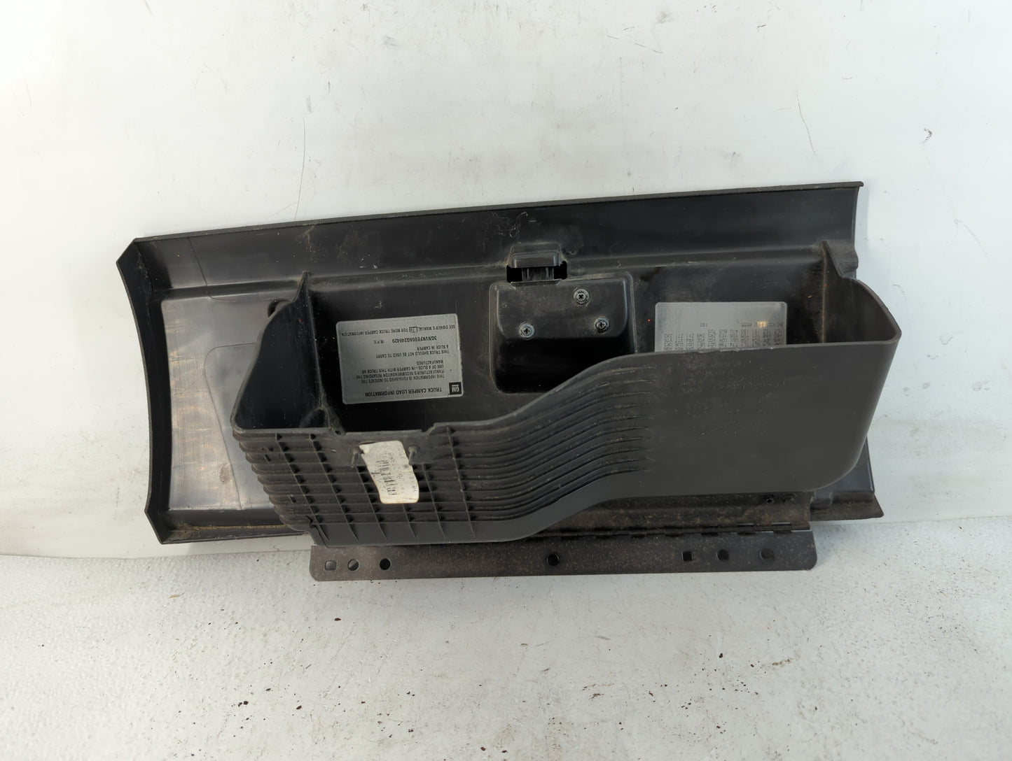 2010 Avalanche 1500 Passenger Glove Box Door Storage Compartment - Oemusedautoparts1.com