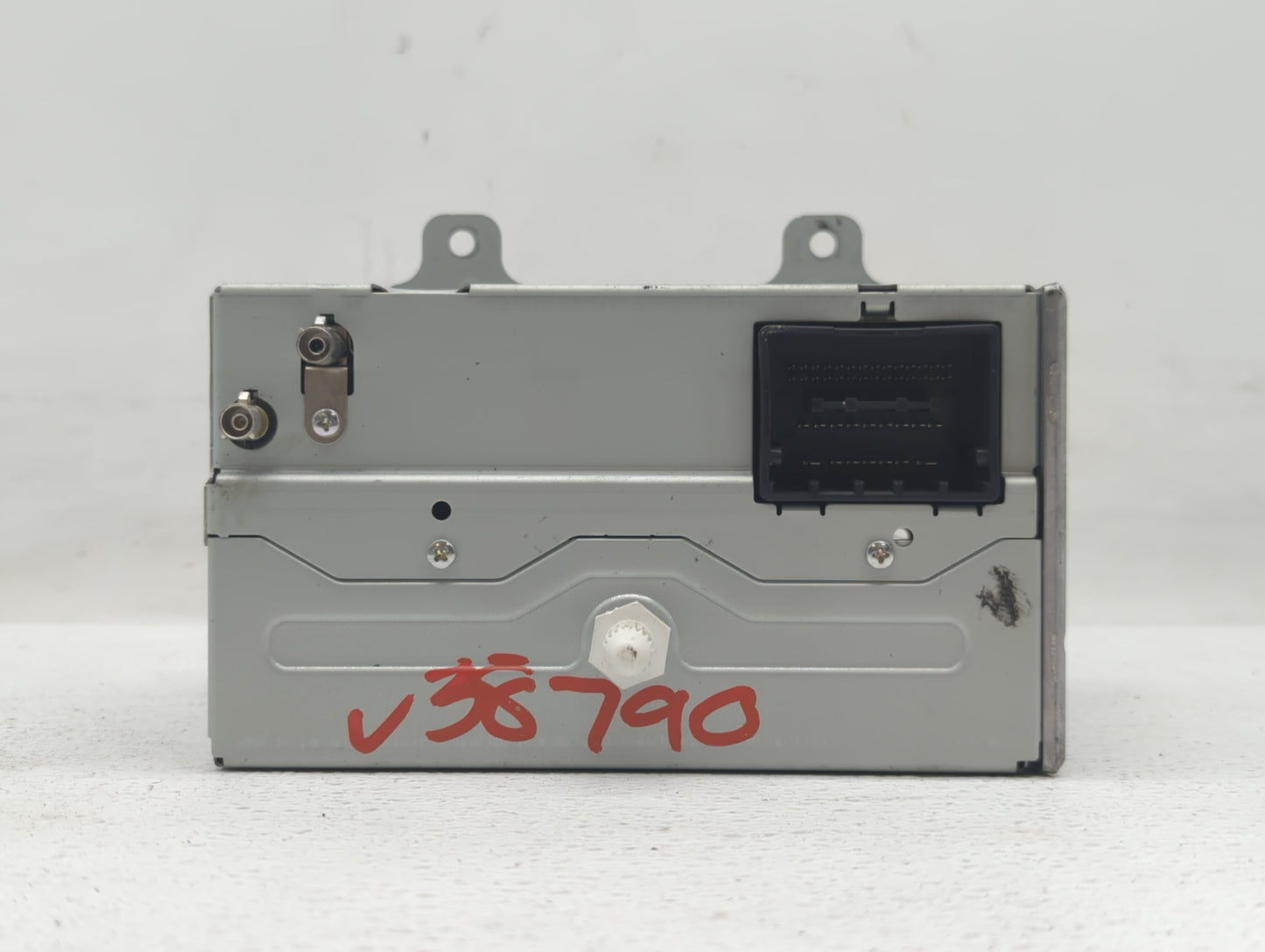 2010-2010 Chevrolet Camaro Am Fm Cd Player Radio Receiver - Oemusedautoparts1.com