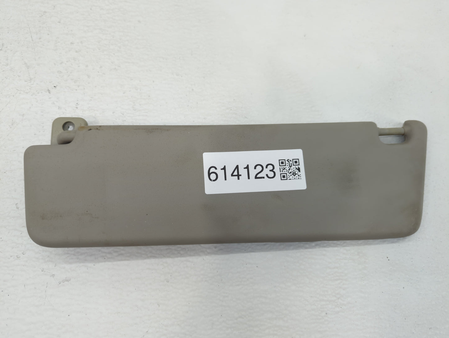 2010-2015 Chevrolet Camaro Sun Visor Shade Replacement Passenger Right Mirror Fits Fits 2010 2011 2012 2013 2014 2015 OEM Us