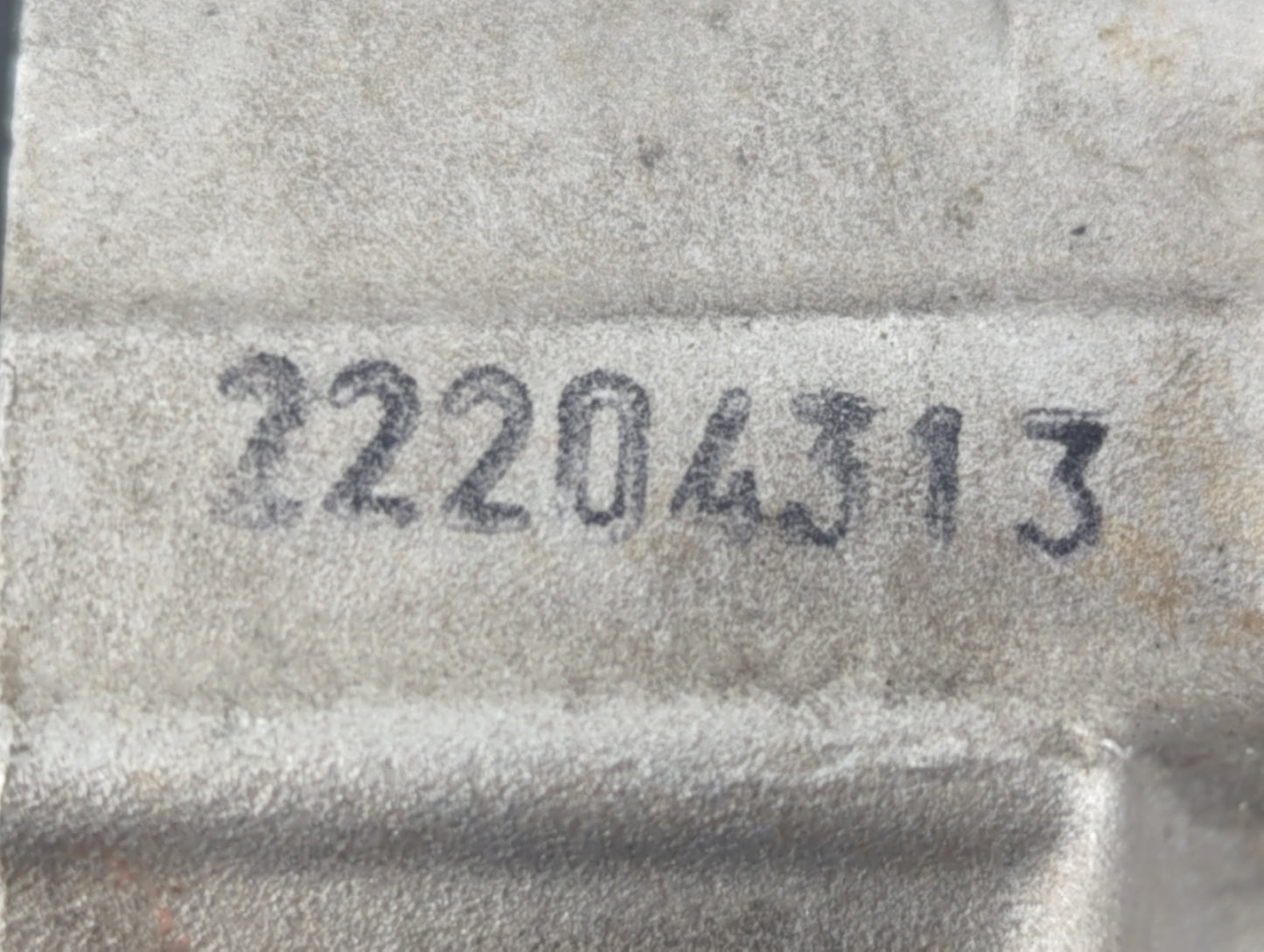 2010-2015 Chevrolet Camaro Car Starter Motor Solenoid OEM P/N:22204313 Fits Fits 2008 2009 2010 2011 2012 2013 2014 2015 OEM