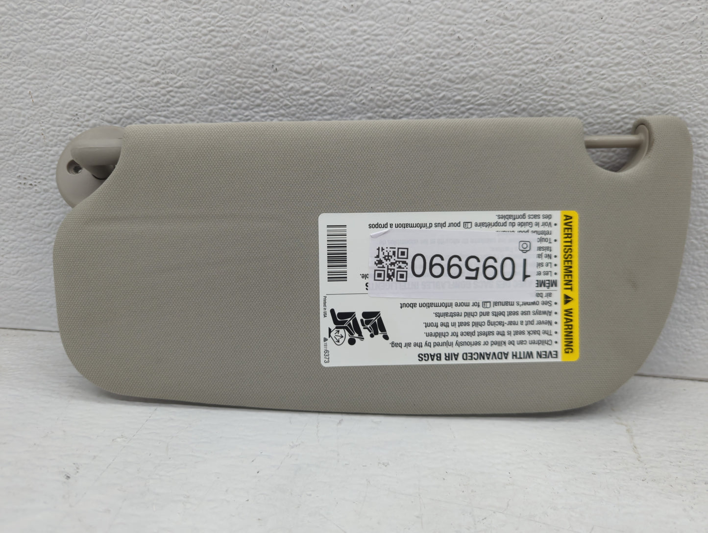 2010 Chevrolet Cobalt Sun Visor Shade Replacement Passenger Right Mirror Fits Fits 2005 2006 2007 2008 2009 OEM Used Auto Pa