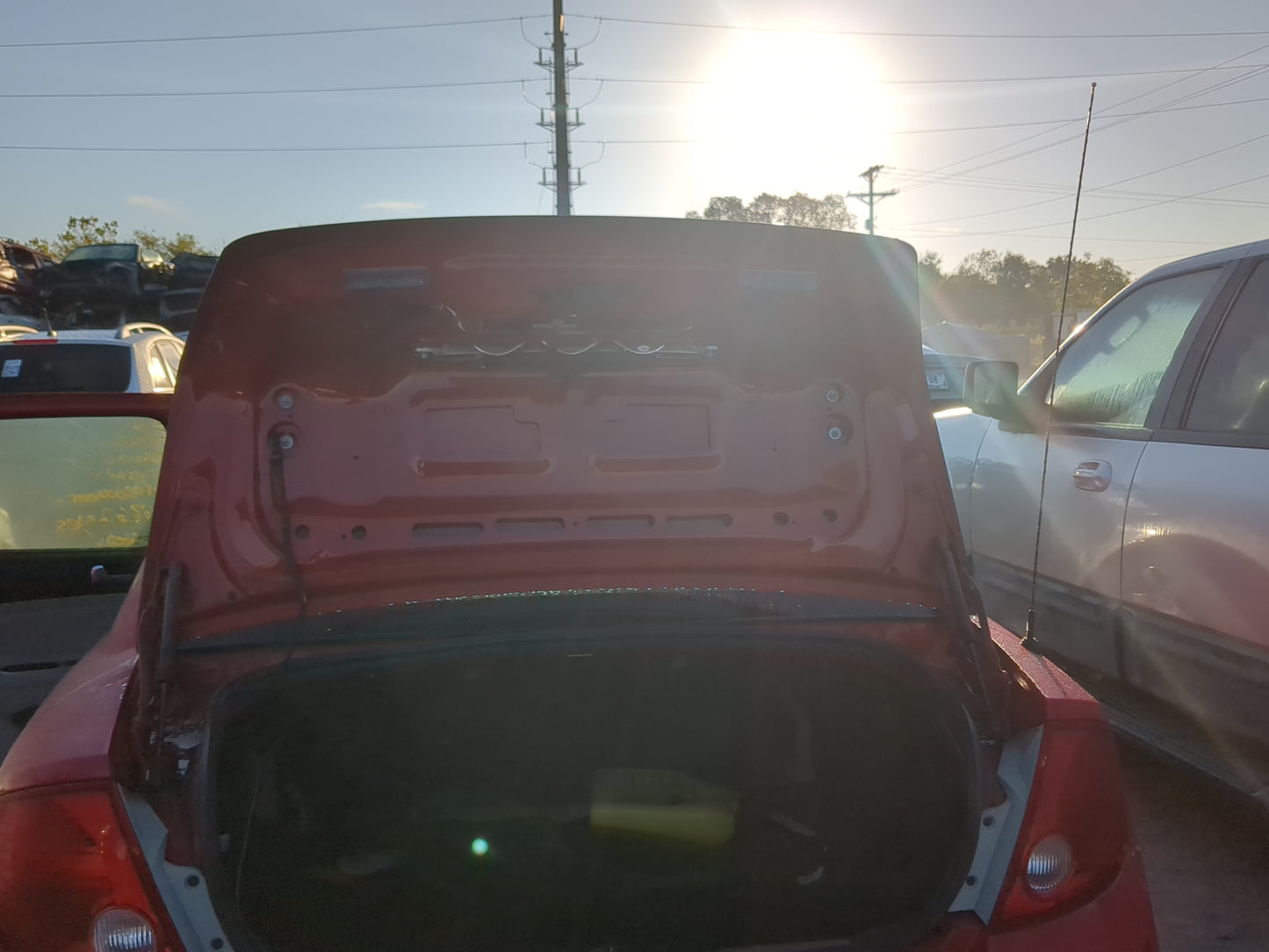 2005-2010 Chevrolet Cobalt Trunk/decklid/hatch/tailgate Oem - Oemusedautoparts1.com