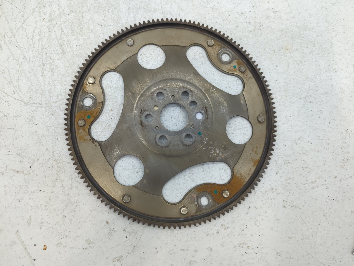 2005-2010 Chevrolet Cobalt Front Driver Left Brake Caliper - Oemusedautoparts1.com