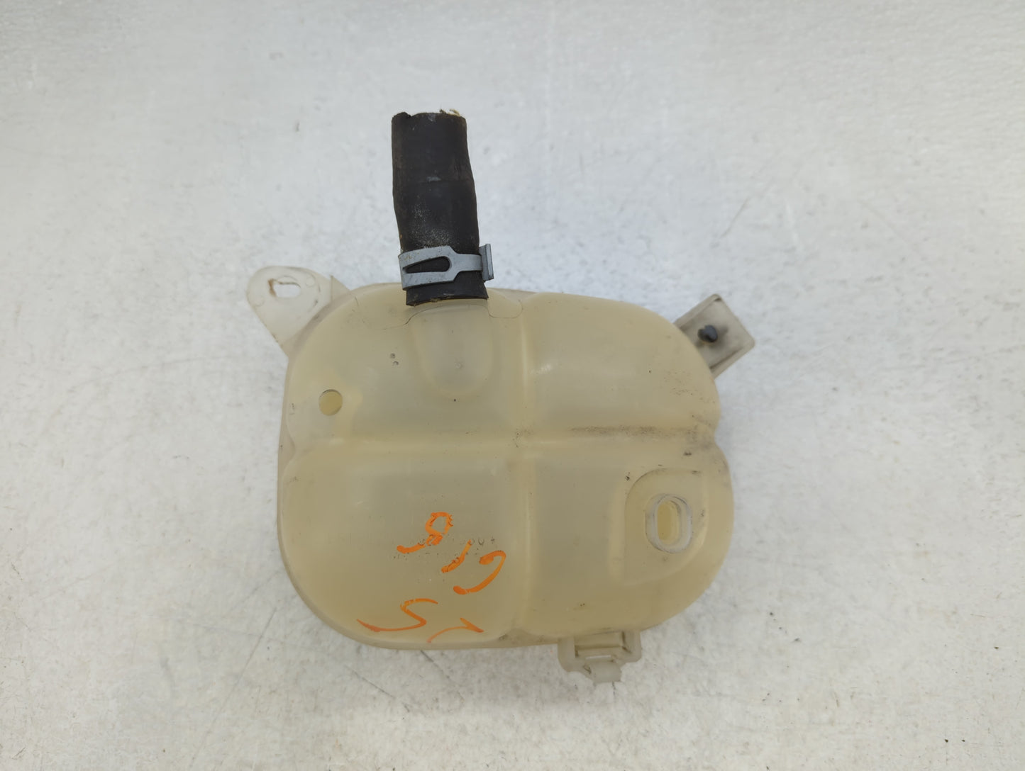 2005 Chevrolet Cobalt Radiator Coolant Overflow Expansion Tank Bottle 778683 - Oemusedautoparts1.com