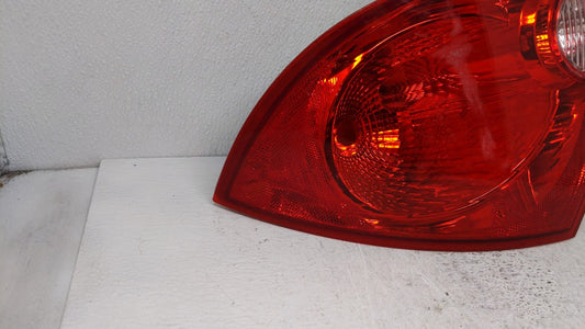 2010 Chevrolet Cobalt Tail Light Assembly Passenger Right OEM P/N:20868642 25823650 Fits Fits 2005 2006 2007 2008 2009 OEM Used Auto Parts