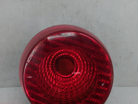 2010 Chevrolet Cobalt Tail Light Assembly Driver Left OEM P/N:16532531 20861473, 15874974 Fits Fits 2005 2006 2007 2008 2009 OEM Used Auto Parts
