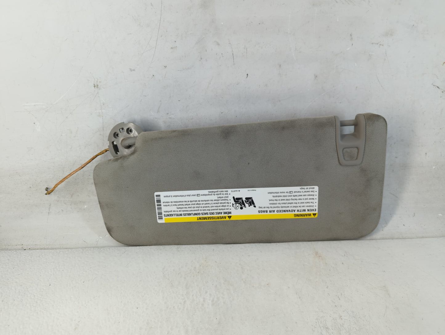 2010-2017 Chevrolet Equinox Sun Visor Shade Replacement Passenger Right Mirror Fits Fits 2010 2011 2012 2013 2014 2015 2016