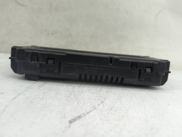 2010-2011 Chevrolet Equinox Radio AM FM Cd Player Receiver Replacement P/N:95952766G Fits Fits 2010 2011 OEM Used Auto Parts