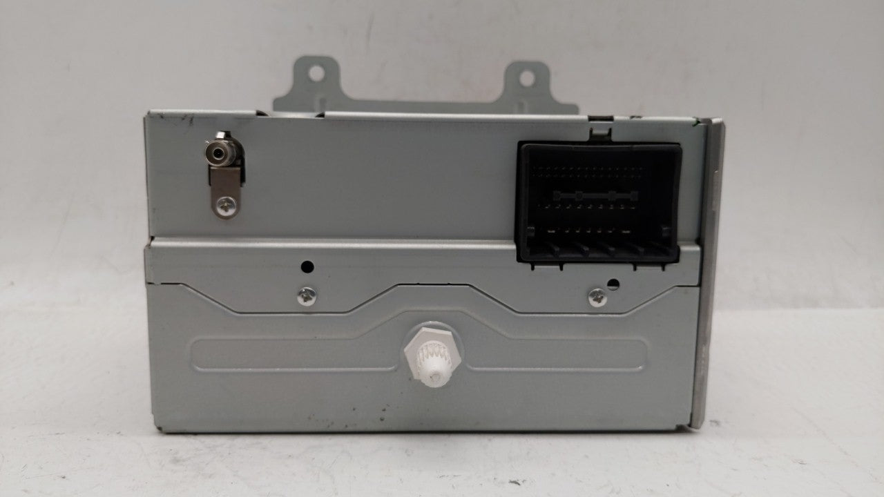 2010-2010 Chevrolet Equinox Am Fm Cd Player Radio Receiver - Oemusedautoparts1.com